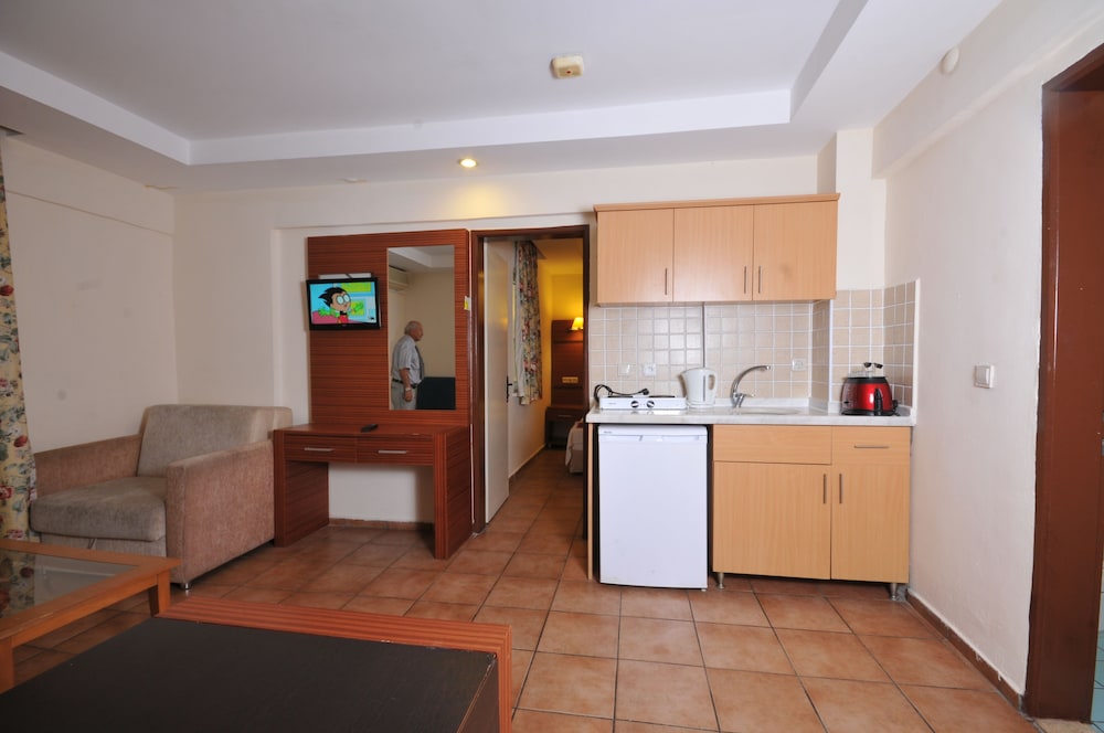Greenpark Apartments — Hotel rooms in Marmaris, Mugla