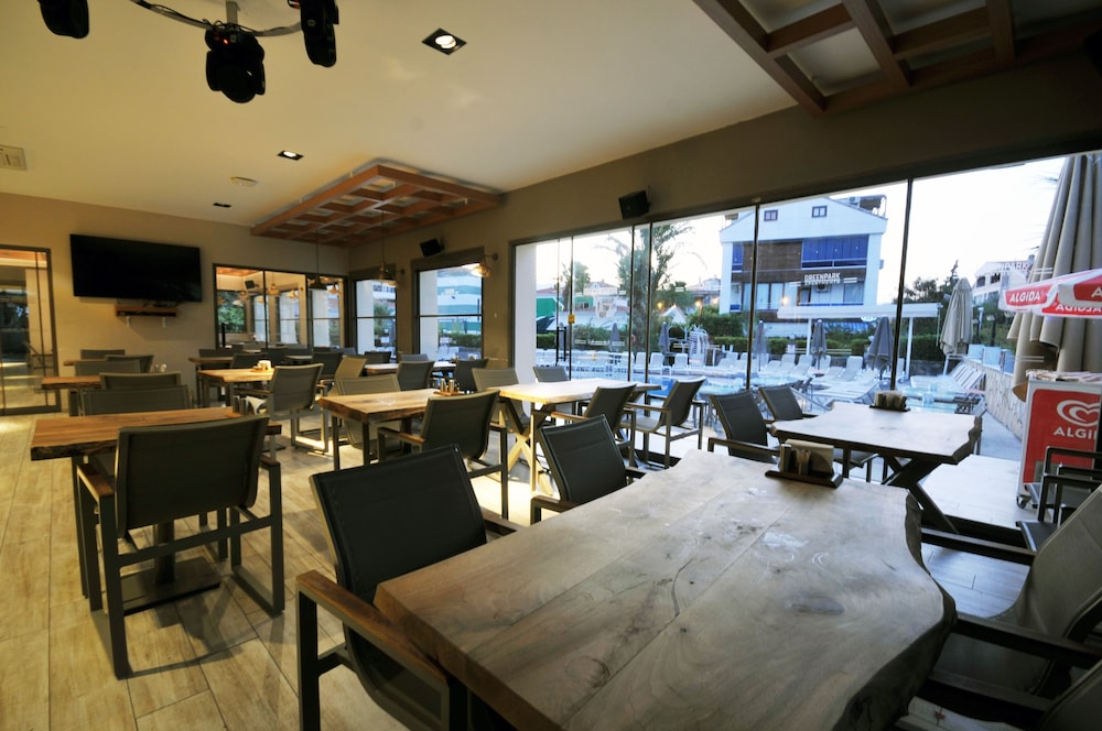 Greenpark Apartments — Restaurant & bars in Marmaris, Mugla