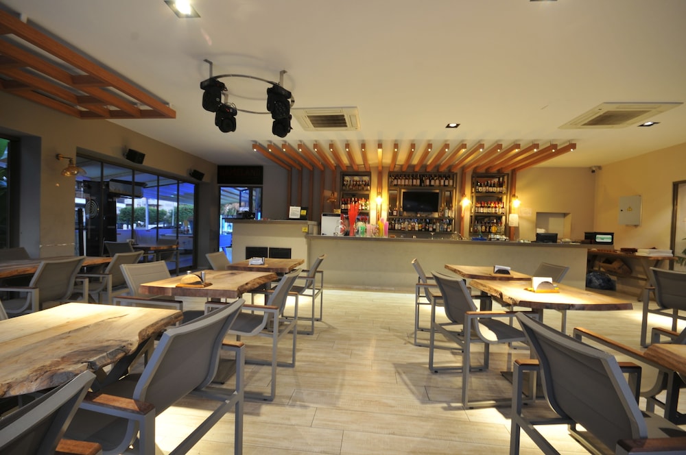 Greenpark Apartments — Restaurant & bars in Marmaris, Mugla