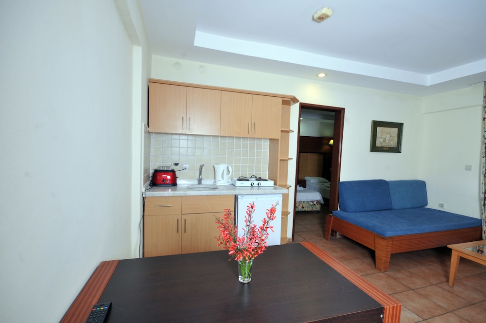 Greenpark Apartments — Hotel rooms in Marmaris, Mugla