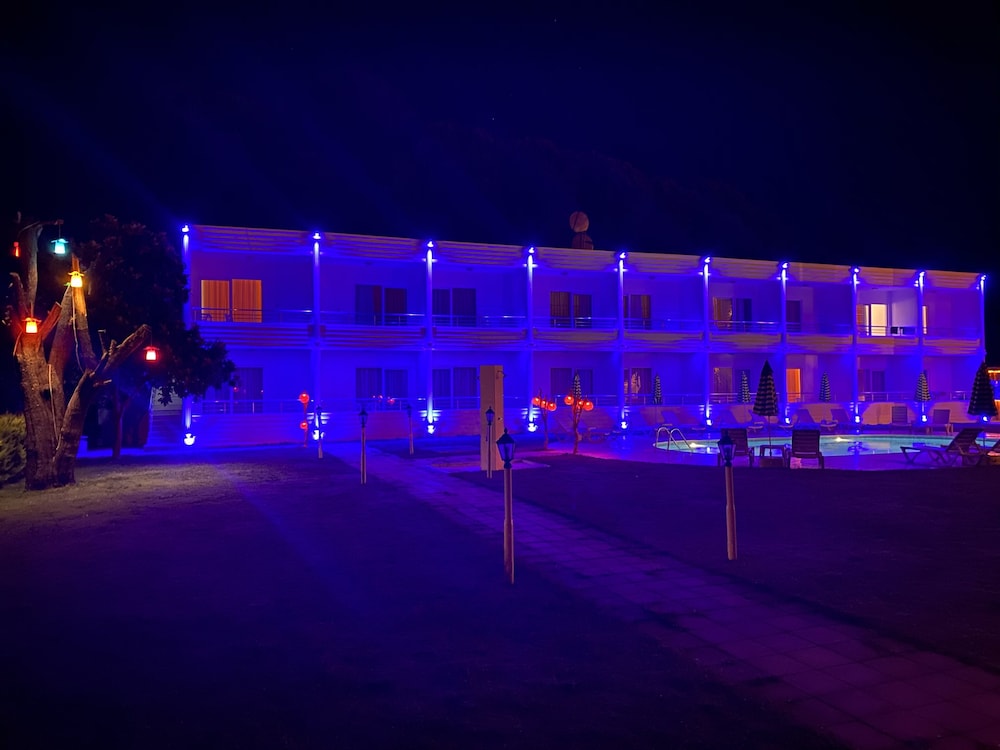Aroma Butik Hotel — Hotel building in Manavgat
