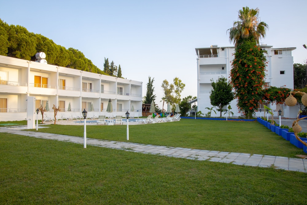 Aroma Butik Hotel — Hotel building in Manavgat
