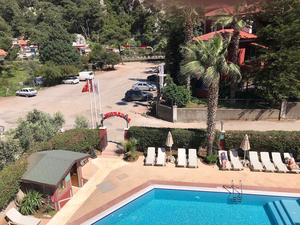 Grand Aquarium — Swimming pool in İçmeler, Mugla