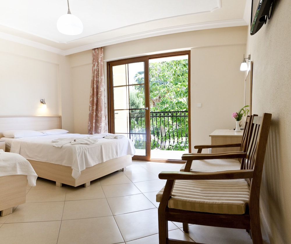 Gokcen Hotel & Apartments — Hotel rooms in Fethiye, Mugla