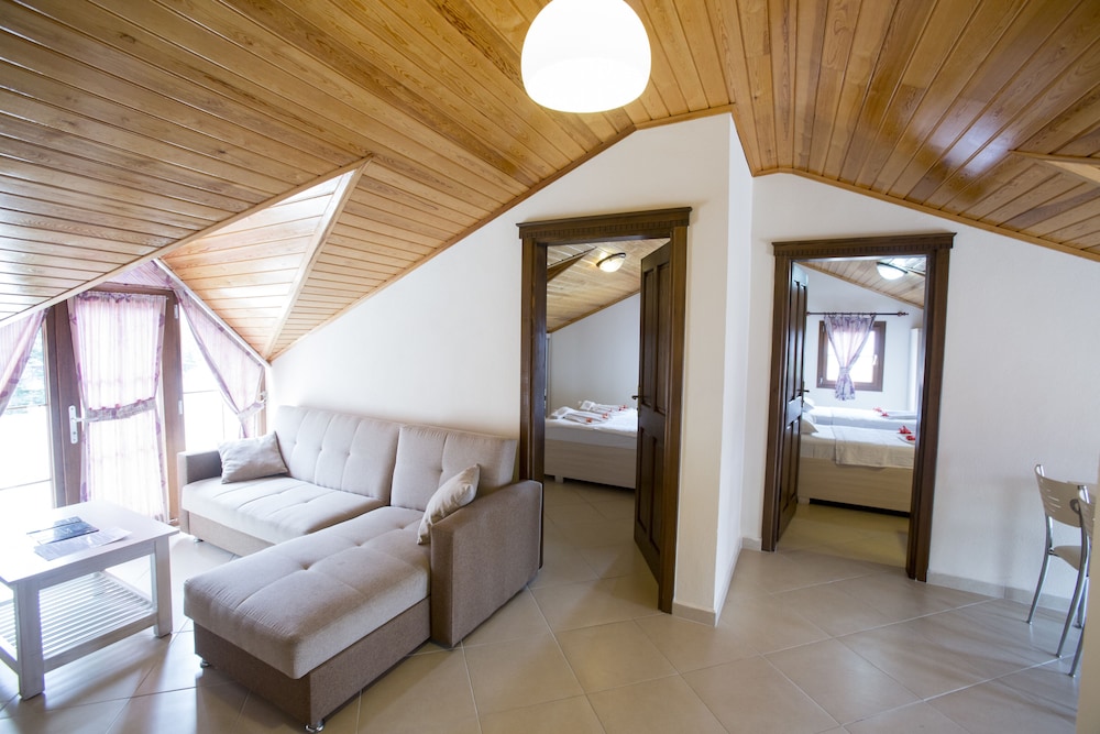 Gokcen Hotel & Apartments — Hotel rooms in Fethiye, Mugla