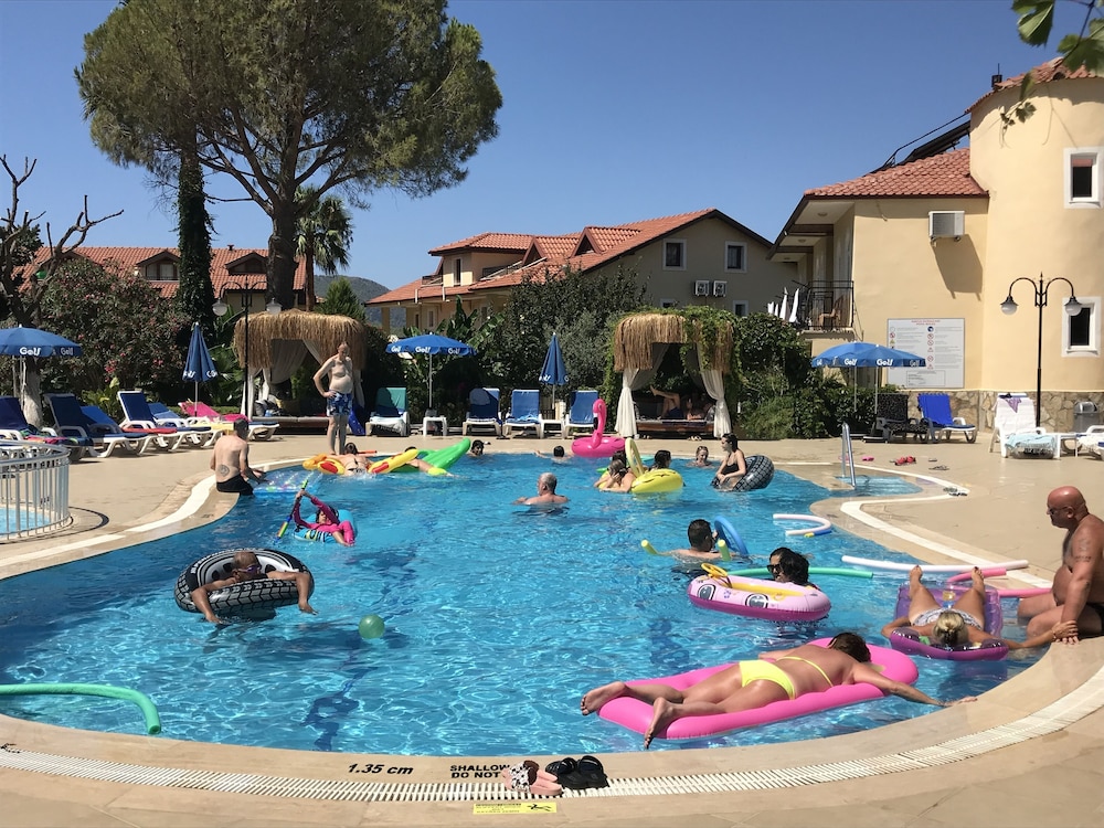 Gokcen Hotel & Apartments — Swimming pool in Fethiye, Mugla