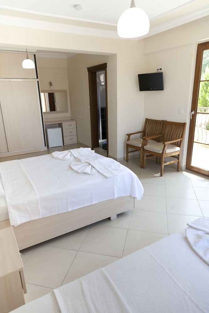 Gokcen Hotel & Apartments — Hotel rooms in Fethiye, Mugla