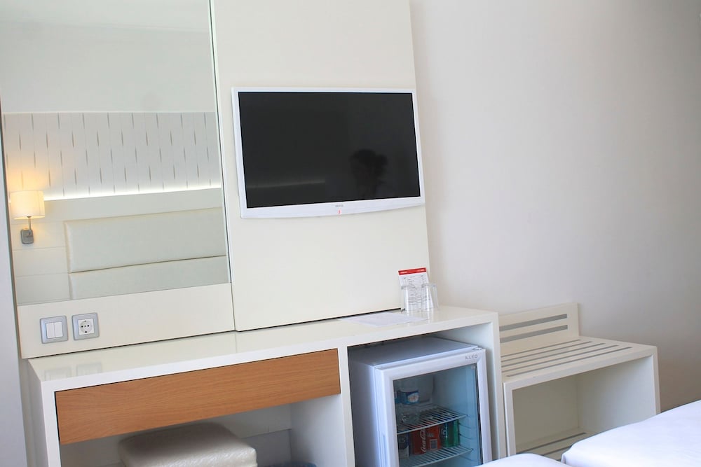Yunus Beach Hotel — Hotel rooms in Marmaris, Mugla