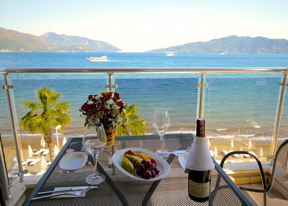 Yunus Beach Hotel — Beach in Marmaris, Mugla