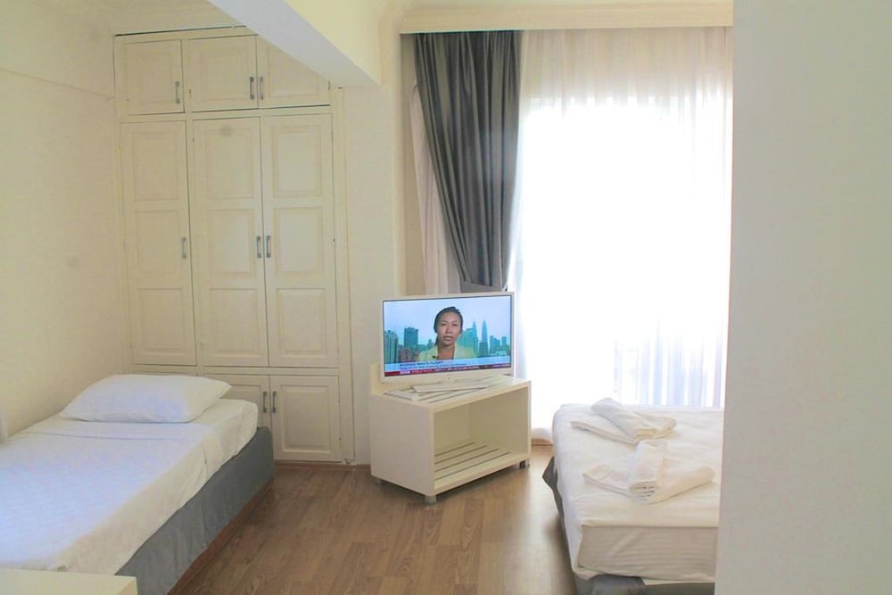 Yunus Beach Hotel — Hotel rooms in Marmaris, Mugla