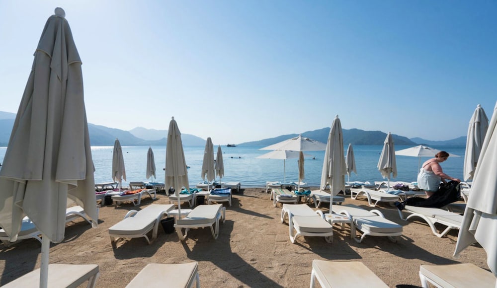 Yunus Beach Hotel — Beach in Marmaris, Mugla