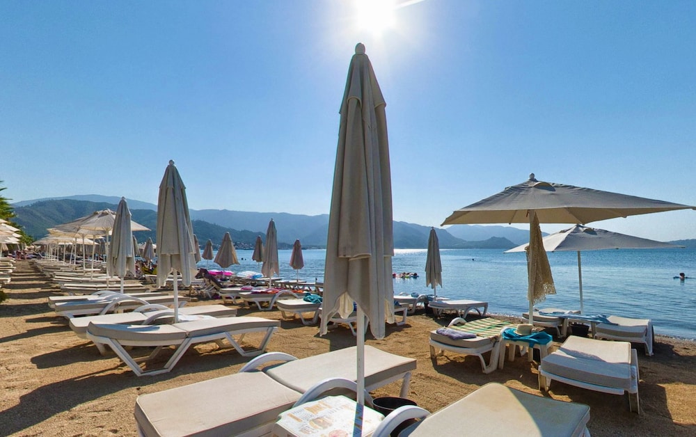 Yunus Beach Hotel — Beach in Marmaris, Mugla