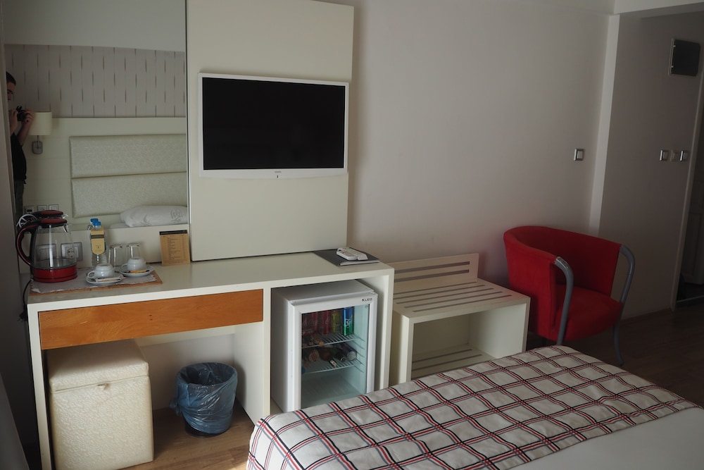 Yunus Beach Hotel — Hotel rooms in Marmaris, Mugla