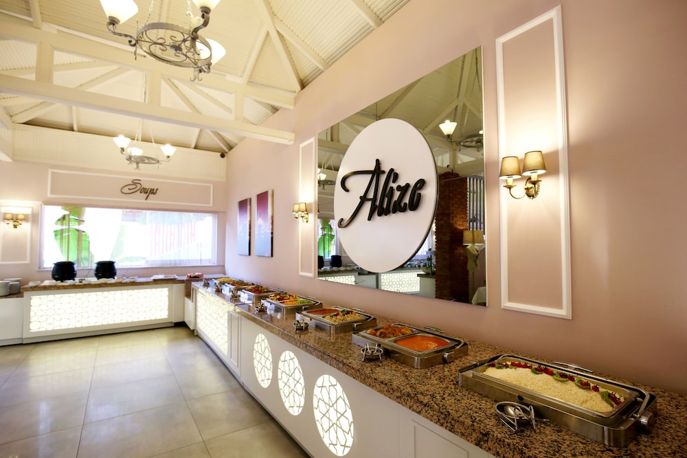 Alize Hotel Ölüdeniz - All inclusive — Restaurant & bars in Fethiye, Mugla