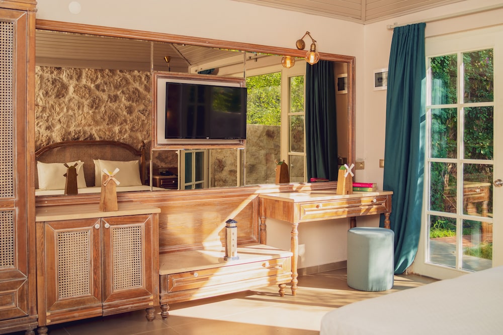 Alize Hotel Ölüdeniz - All inclusive — Hotel rooms in Fethiye, Mugla