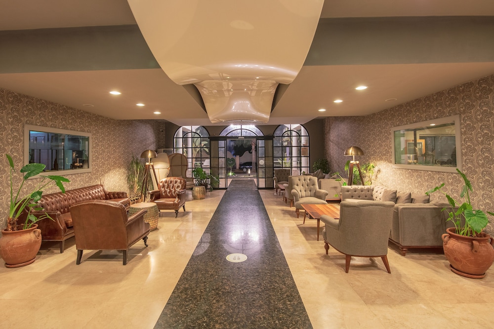 Alize Hotel Ölüdeniz - All inclusive — Hotel building in Fethiye, Mugla