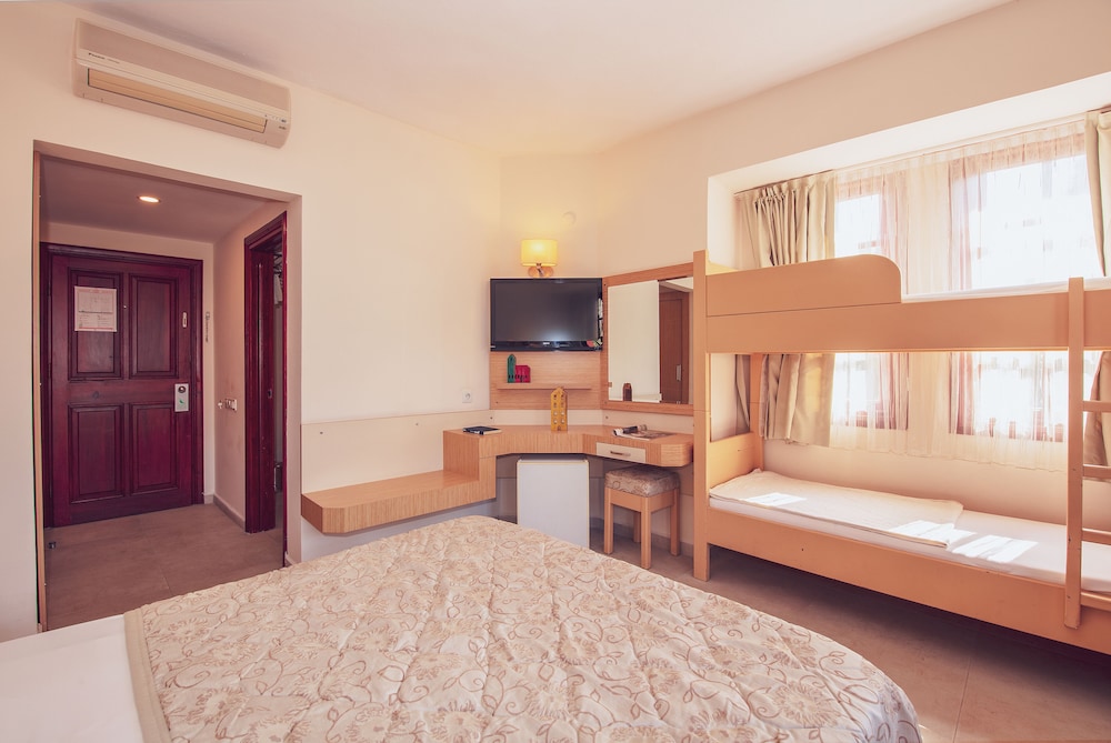 Alize Hotel Ölüdeniz - All inclusive — Hotel rooms in Fethiye, Mugla