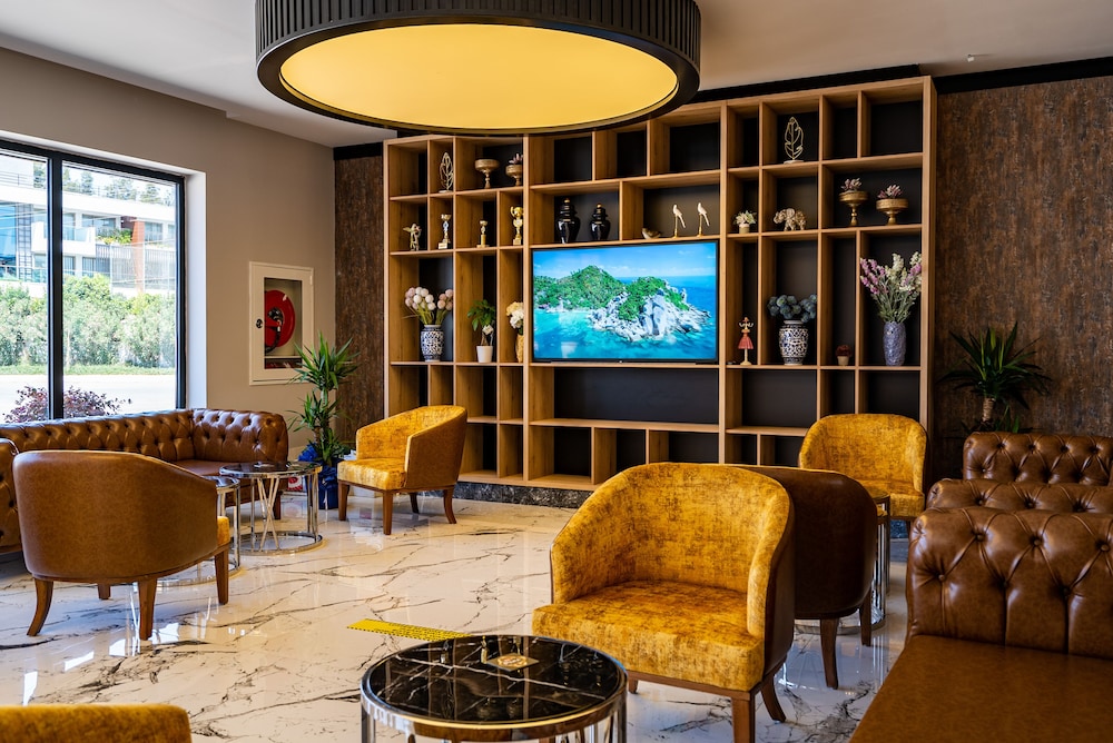 Side Amour Hotel - All Inclusive — Hotel building in Side