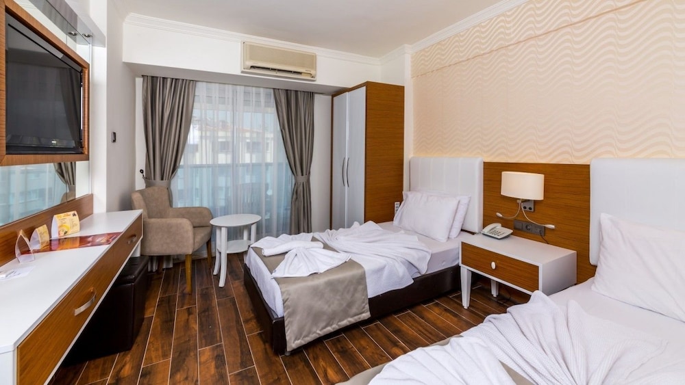 Ketenci Hotel — Hotel rooms in Marmaris, Mugla
