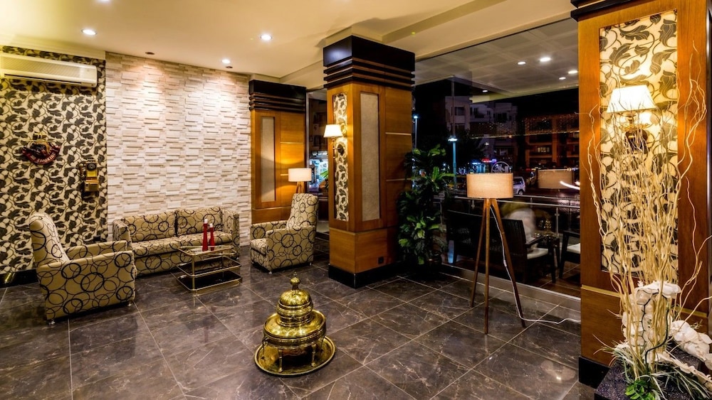 Ketenci Hotel — Hotel building in Marmaris, Mugla