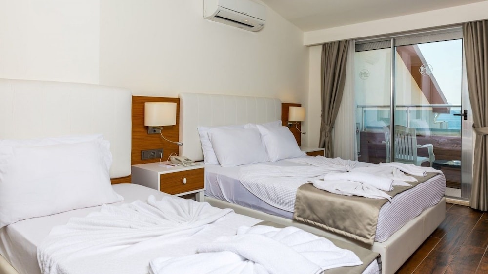 Ketenci Hotel — Hotel rooms in Marmaris, Mugla