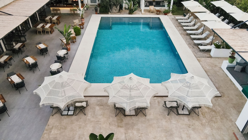 Oludeniz Blu Luxury Unique Hotel - Adults Only — Swimming pool in Fethiye, Mugla