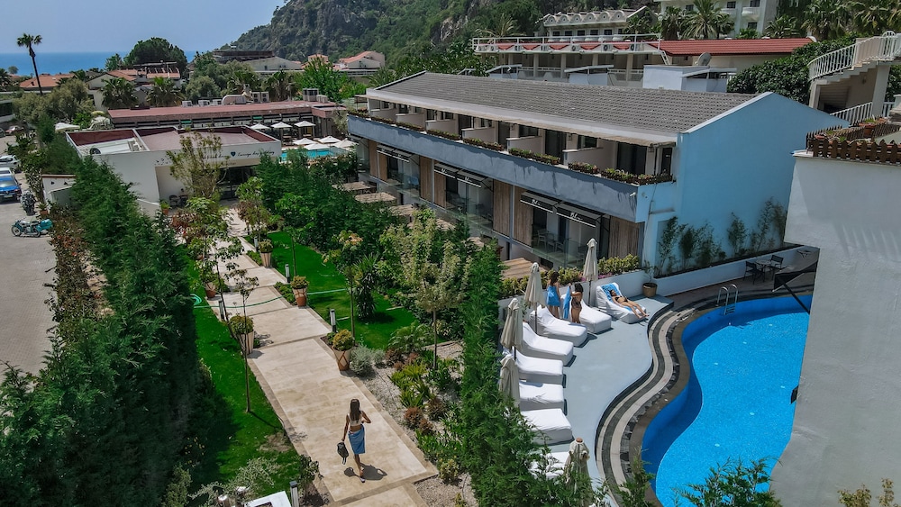 Oludeniz Blu Luxury Unique Hotel - Adults Only — Main photo in Fethiye, Mugla