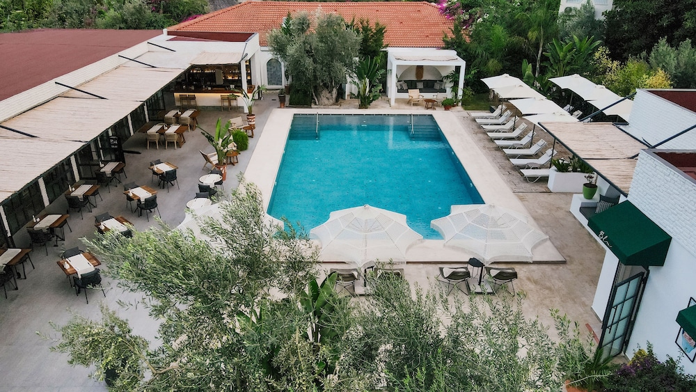 Oludeniz Blu Luxury Unique Hotel - Adults Only — Swimming pool in Fethiye, Mugla