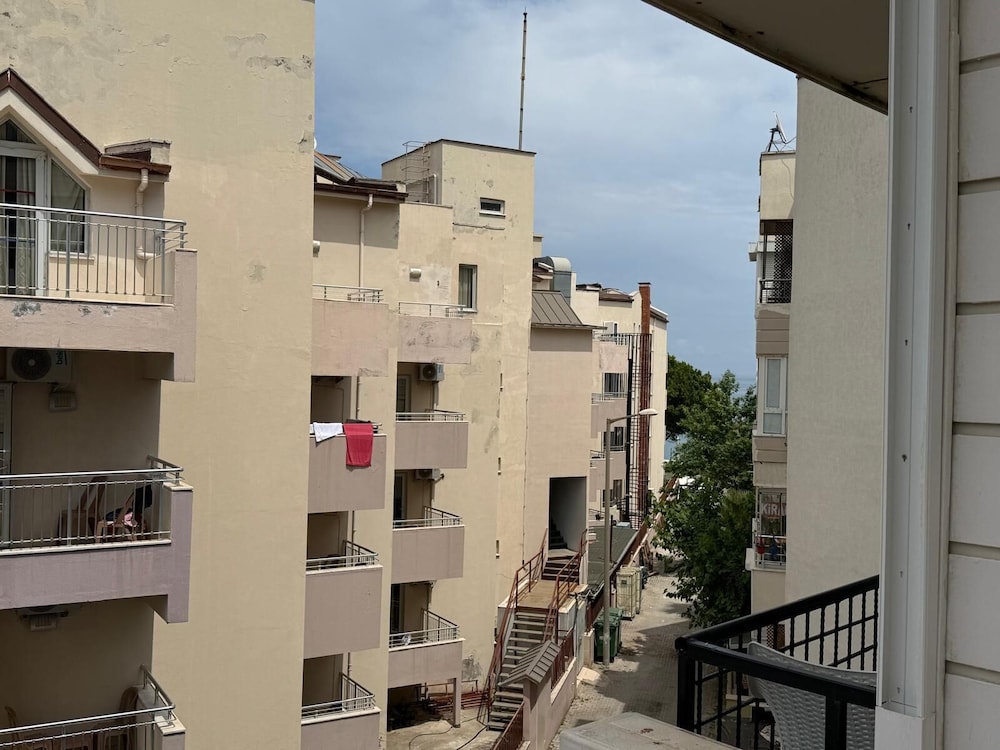 Romeo Beach Hotel — Hotel rooms in Kemer