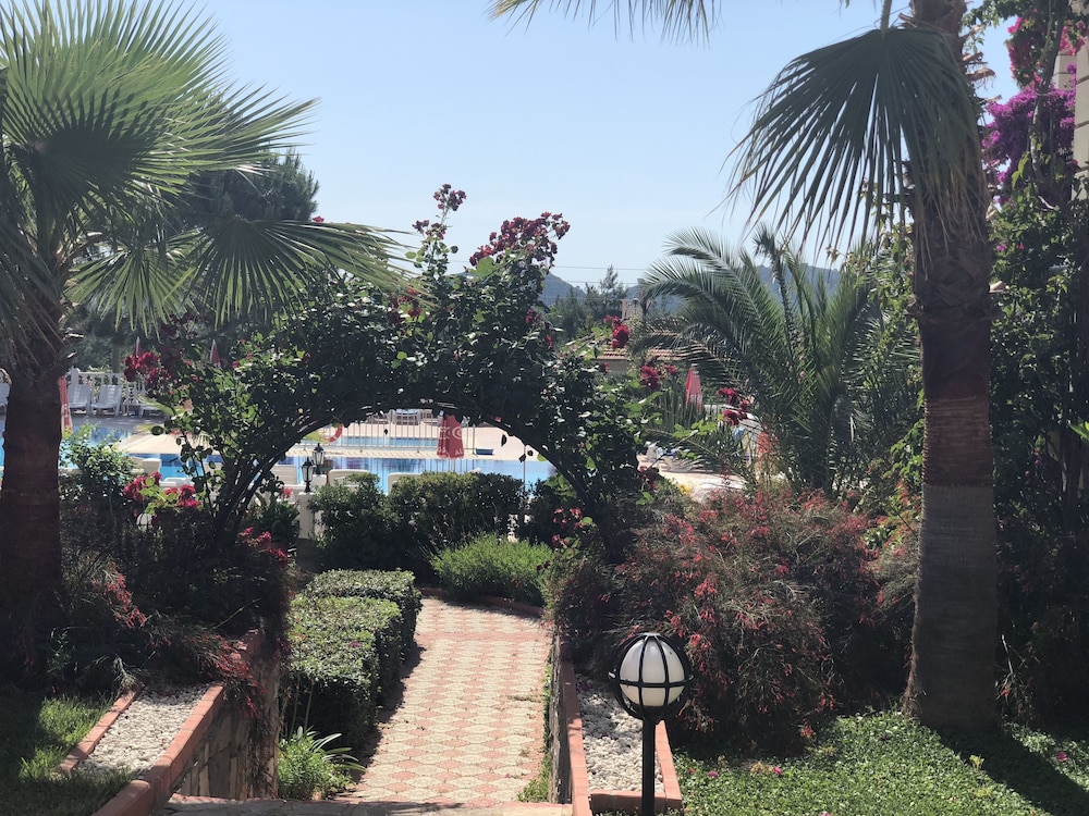 Hotel Leytur — Swimming pool in Fethiye, Mugla