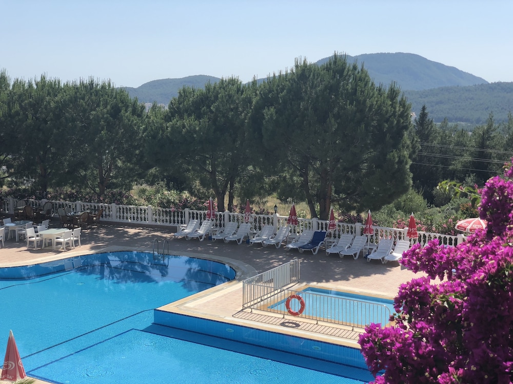 Hotel Leytur — Swimming pool in Fethiye, Mugla