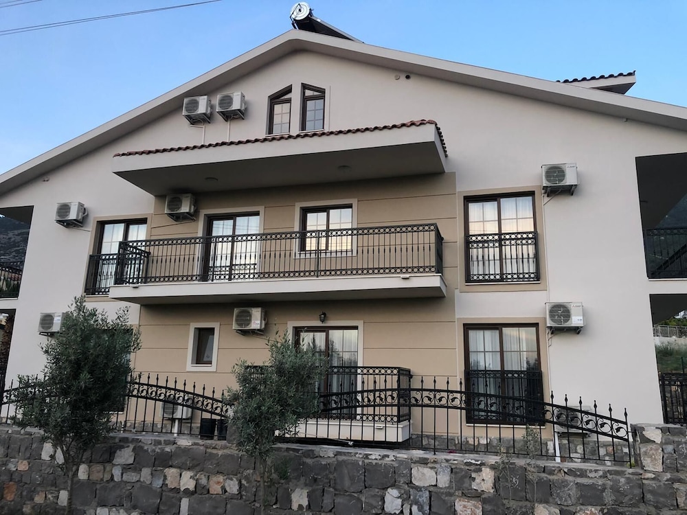 Hotel Leytur — Hotel building in Fethiye, Mugla