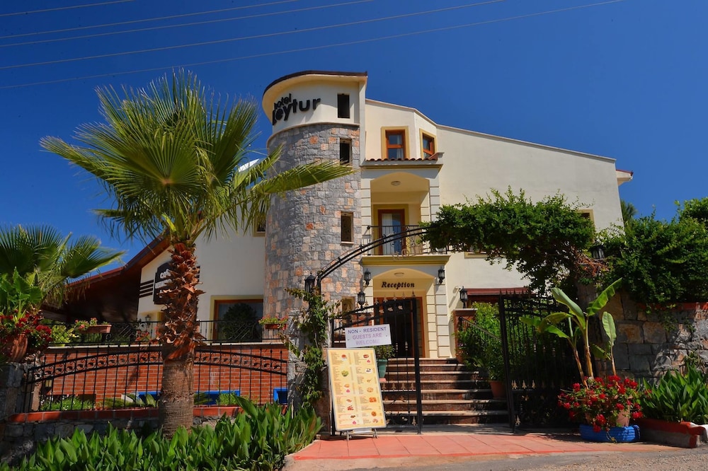 Hotel Leytur — Hotel building in Fethiye, Mugla