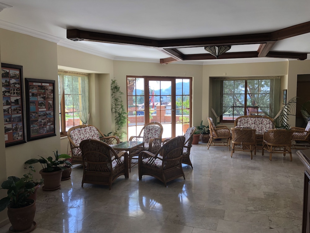 Hotel Leytur — Hotel building in Fethiye, Mugla
