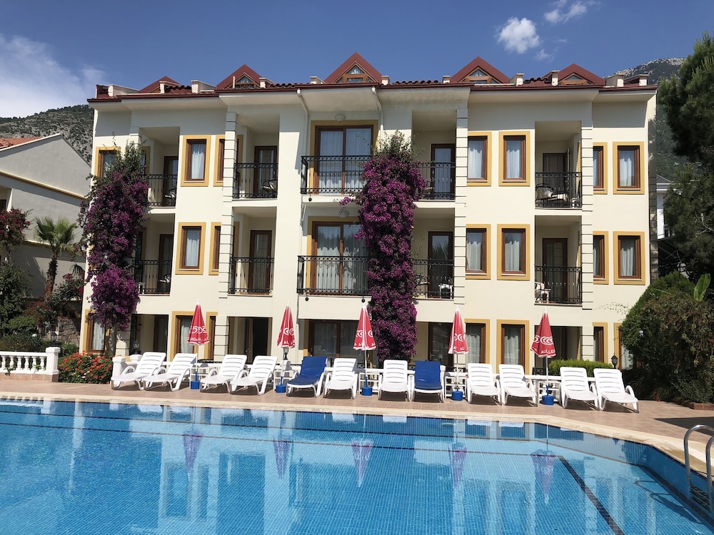 Hotel Leytur — Hotel building in Fethiye, Mugla