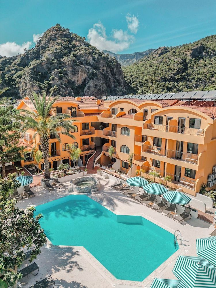 Ünsal Hotel image