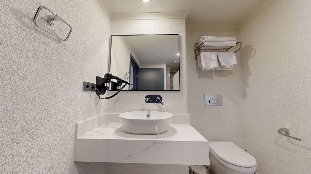 Ünsal Hotel — Hotel rooms in Fethiye, Mugla