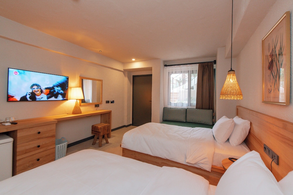 Ünsal Hotel — Hotel rooms in Fethiye, Mugla