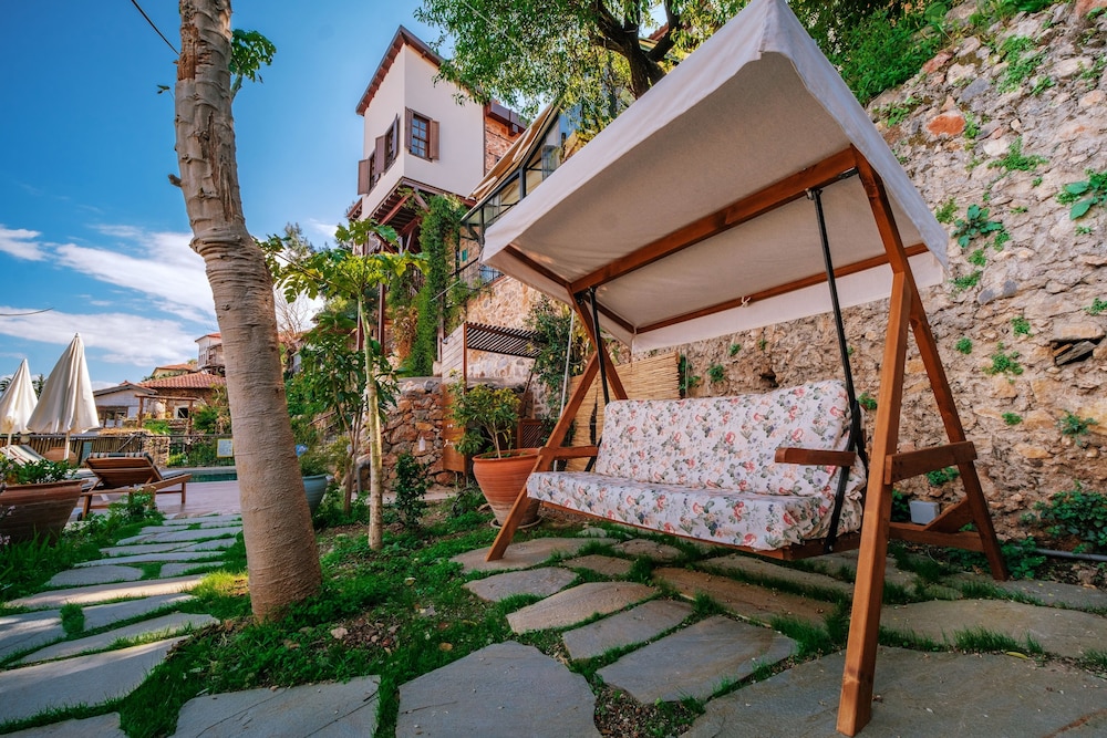 Hotel Villa Turka — Hotel building in Alanya
