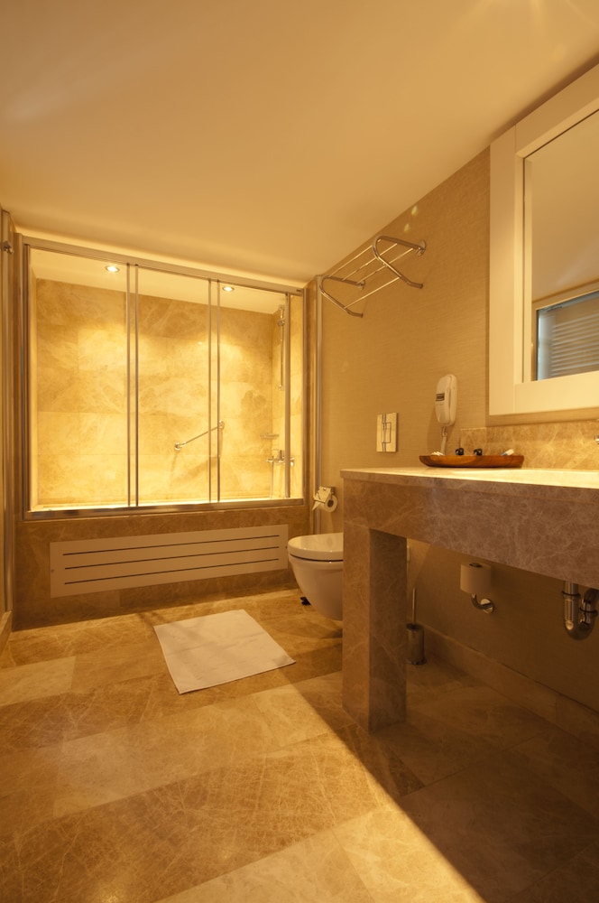 Alesta Yacht Hotel — Hotel rooms in Fethiye, Mugla