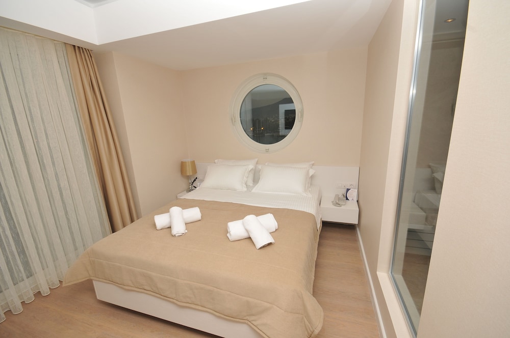 Alesta Yacht Hotel — Hotel rooms in Fethiye, Mugla