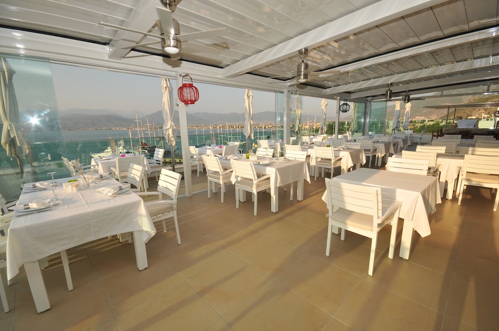 Alesta Yacht Hotel — Restaurant & bars in Fethiye, Mugla
