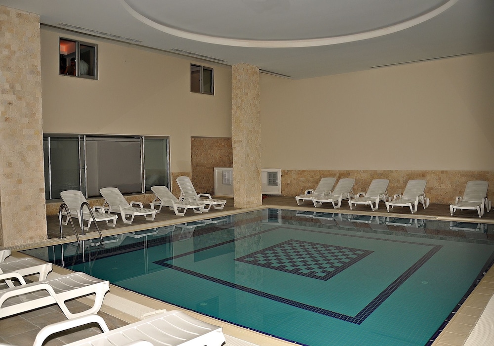 Merve Sun Hotel & Spa - All Inclusive — Swimming pool in Side
