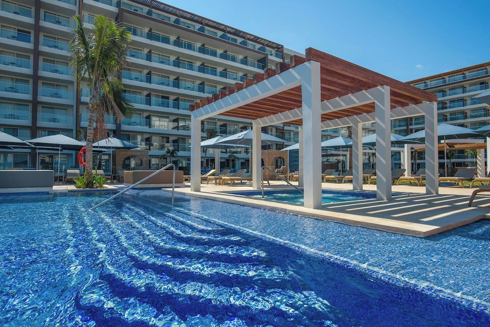Royalton Splash Riviera Cancun, An Autograph Collection All-Inclusive Resort — Pool in Puerto Morelos, Quintana Roo
