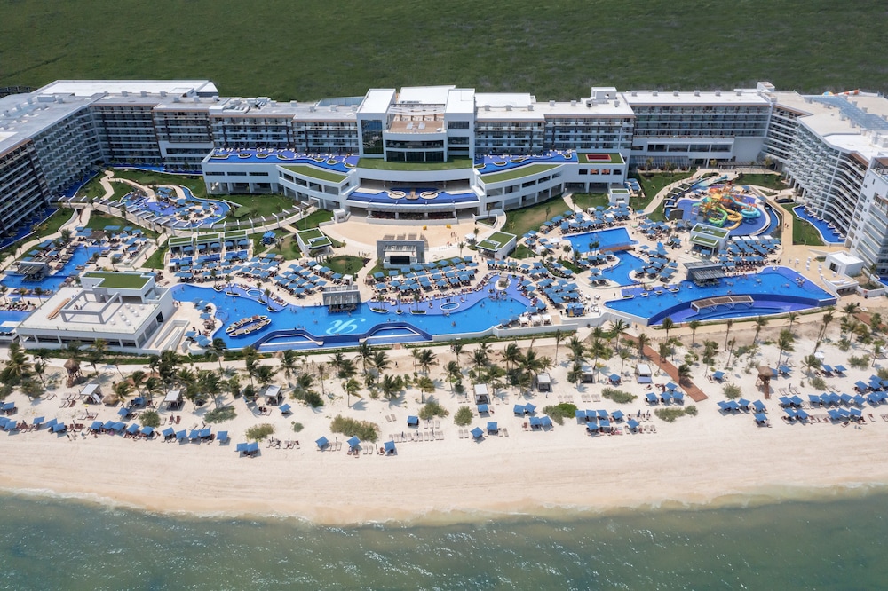 Royalton Splash Riviera Cancun, An Autograph Collection All-Inclusive Resort — View in Puerto Morelos, Quintana Roo