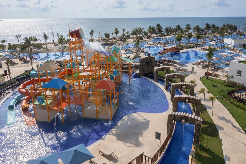 Royalton Splash Riviera Cancun, An Autograph Collection All-Inclusive Resort — Pool in Puerto Morelos, Quintana Roo