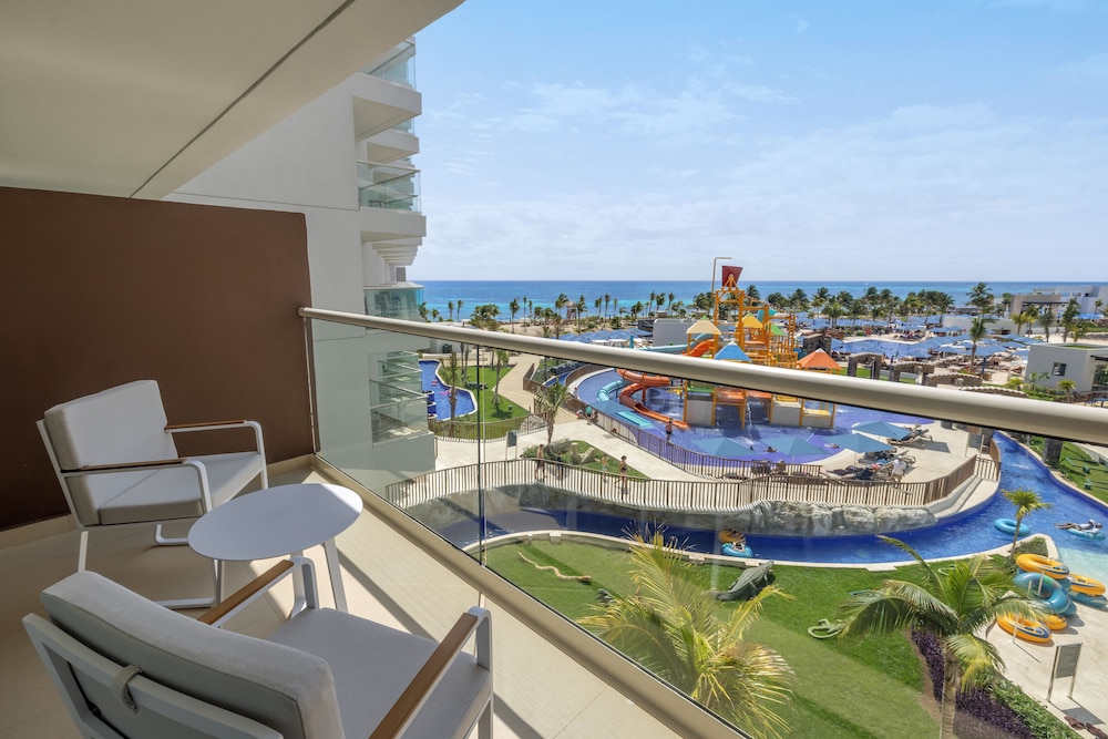 Royalton Splash Riviera Cancun, An Autograph Collection All-Inclusive Resort — Rooms in Puerto Morelos, Quintana Roo