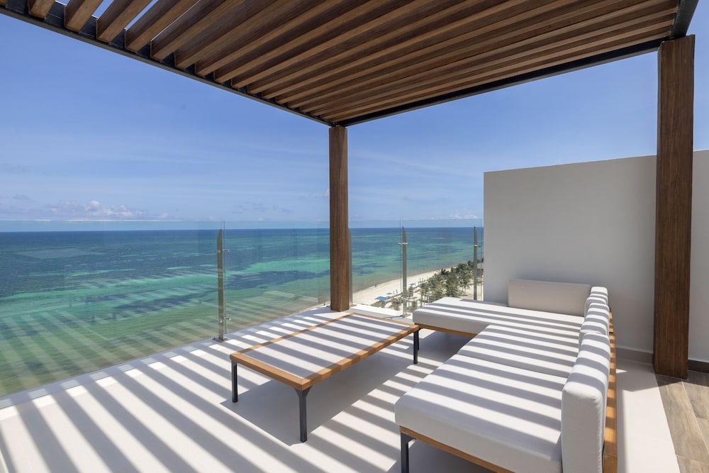 Royalton Splash Riviera Cancun, An Autograph Collection All-Inclusive Resort — Rooms in Puerto Morelos, Quintana Roo