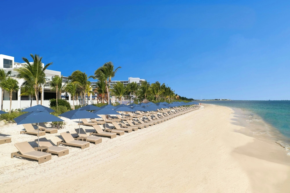Royalton Splash Riviera Cancun, An Autograph Collection All-Inclusive Resort — Outdoor in Puerto Morelos, Quintana Roo