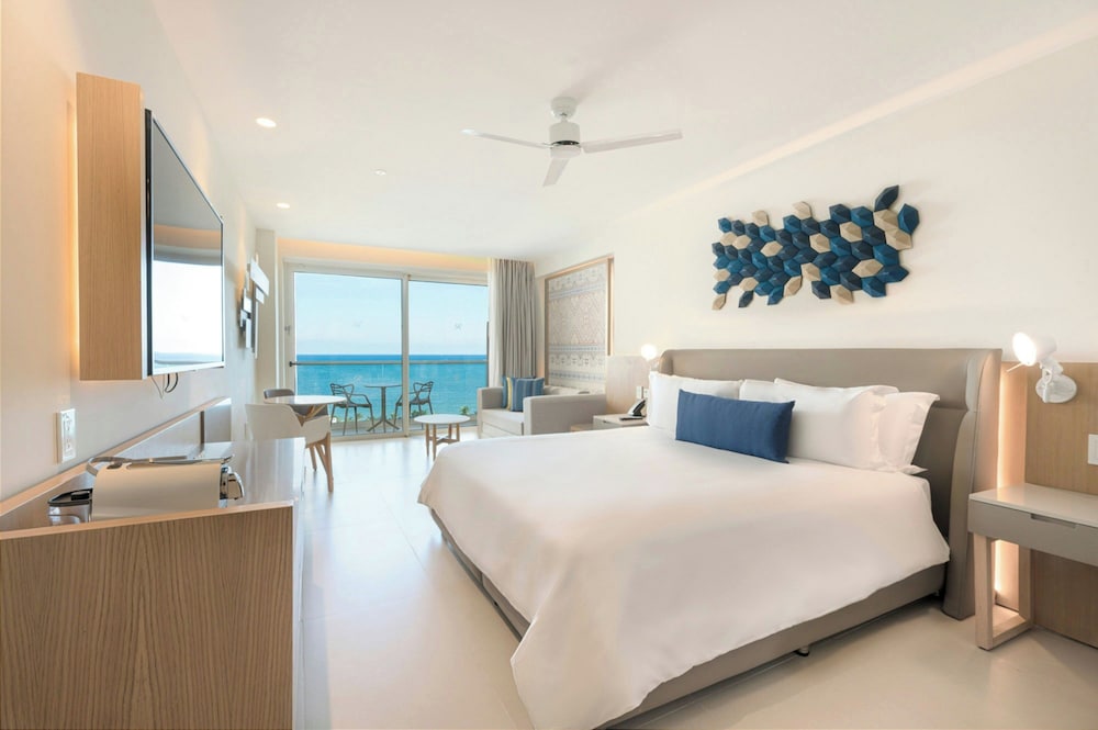 Royalton Splash Riviera Cancun, An Autograph Collection All-Inclusive Resort — Rooms in Puerto Morelos, Quintana Roo